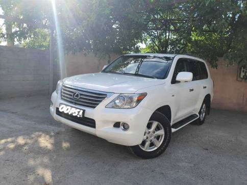 Lexus GX 5.7л