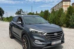 Hyundai Tucson III 2.0, 2015