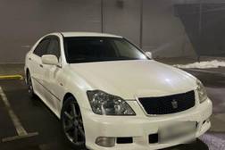 Toyota Crown XII (S180) 3.5, 2005