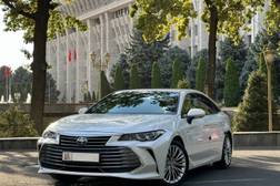 Toyota Avalon V 2.5, 2019