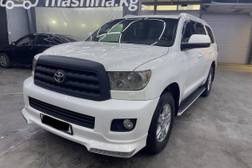 Toyota Sequoia II 5.7, 2008