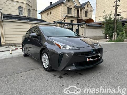 Toyota Prius IV Рестайлинг (XW50) 1.8, 2021