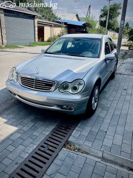 Mercedes-Benz C-Класс II (W203) Рестайлинг 240 2.6, 2004