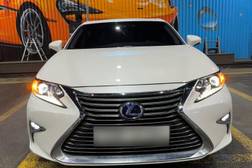 Lexus ES VI Рестайлинг 300h 2.5, 2017