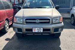 Nissan Pathfinder II 3.5, 2002