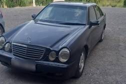 Mercedes-Benz E-Класс II (W210, S210) Рестайлинг 240 2.4, 1999