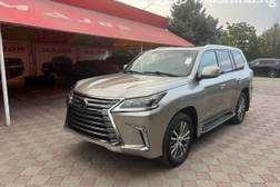 Lexus LX III Рестайлинг 2 570 5.7, 2018