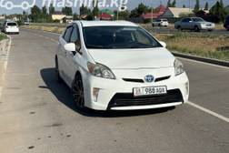 Toyota Prius III Рестайлинг (XW30) 1.8, 2014