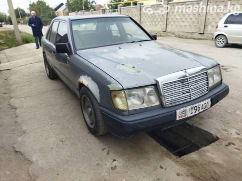 Mercedes-Benz W124 260 2.6, 1988