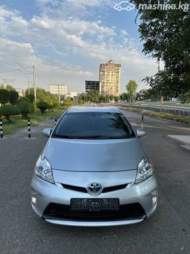 Toyota Prius III Рестайлинг (XW30) 1.8, 2015