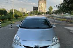 Toyota Prius III Рестайлинг (XW30) 1.8, 2015