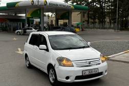 Toyota Raum II 1.5, 2004