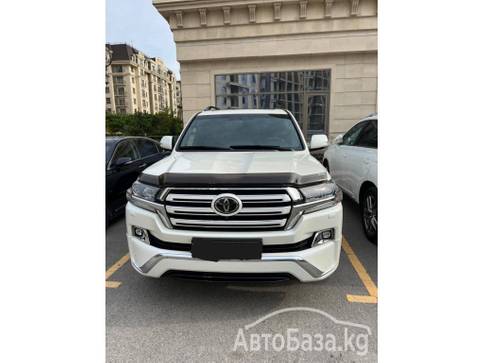 Toyota Land Cruiser 2017 года за ~7 265 000 сом